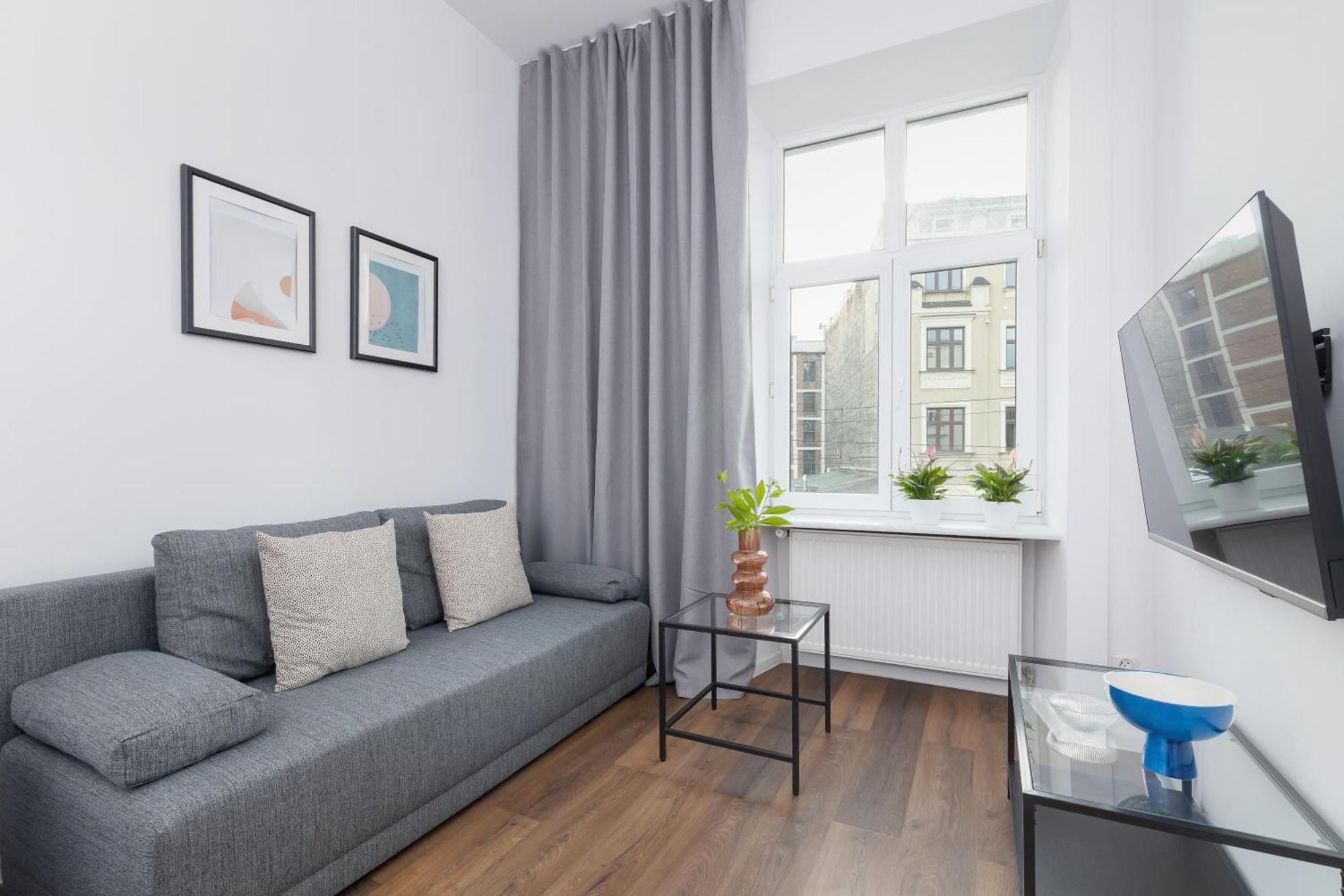 Apartment 2-bedroom - Dluga 65 Street Krakau